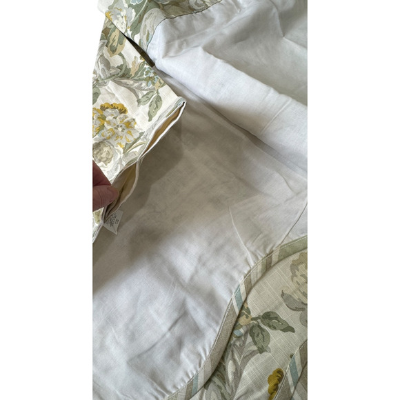 Waverly Spring Bling Platinum Valance 52" x 18"- (21") Set of 3 EXCELLENT! - Picture 4 of 8